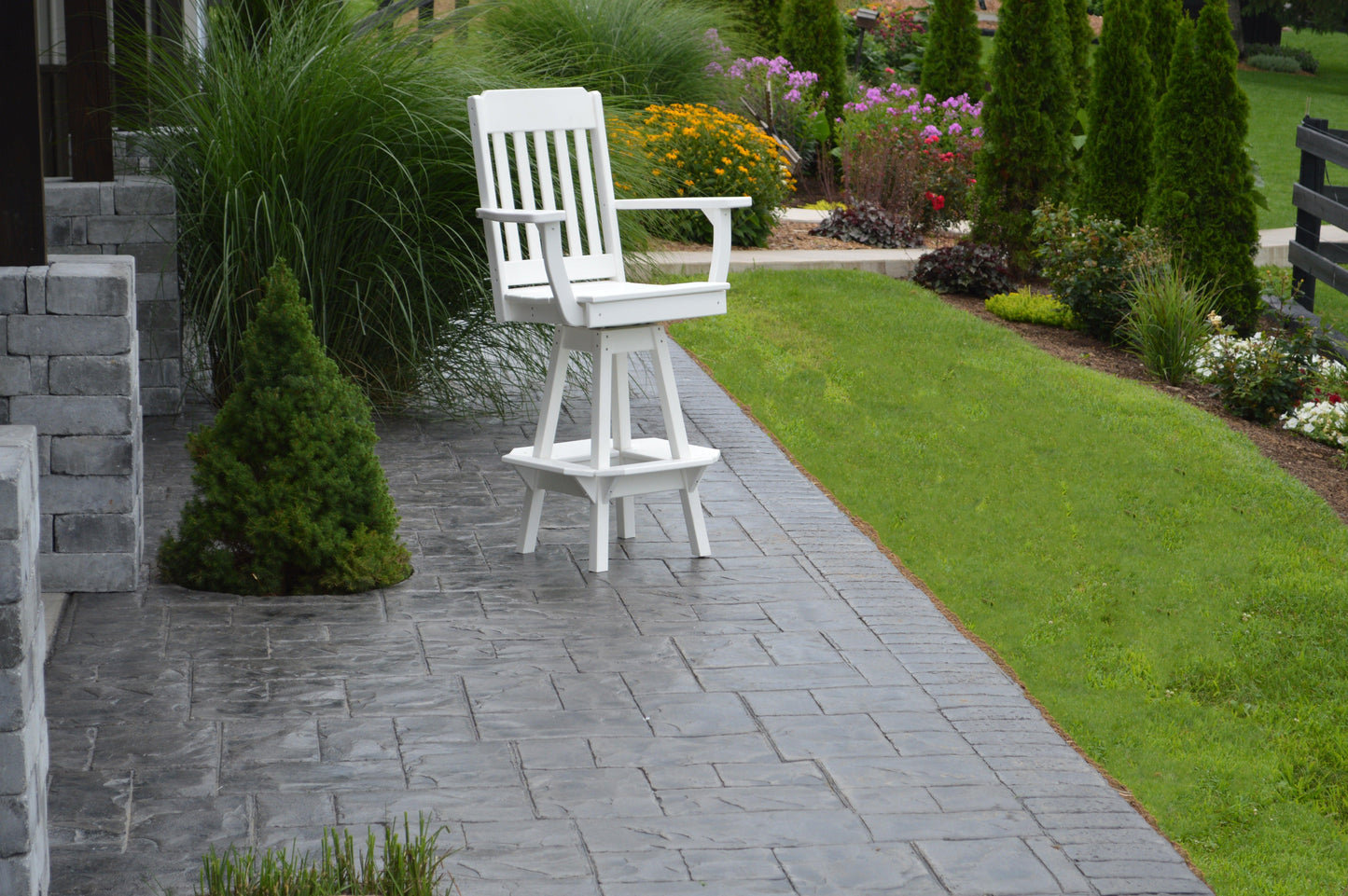 Bryton Park Poly Furniture Traditional Swivel Counter Chair w/ Arms (COUNTER HEIGHT) - LEAD TIME TO SHIP 10 BUSINESS DAYS