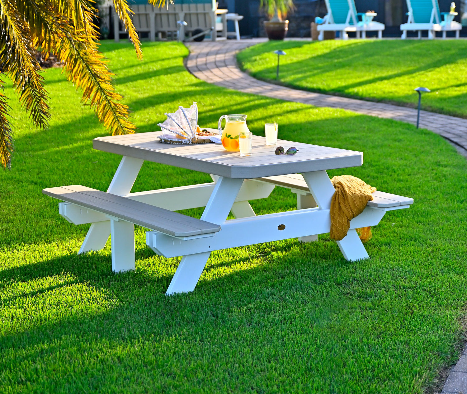 Picnic Tables Made in America