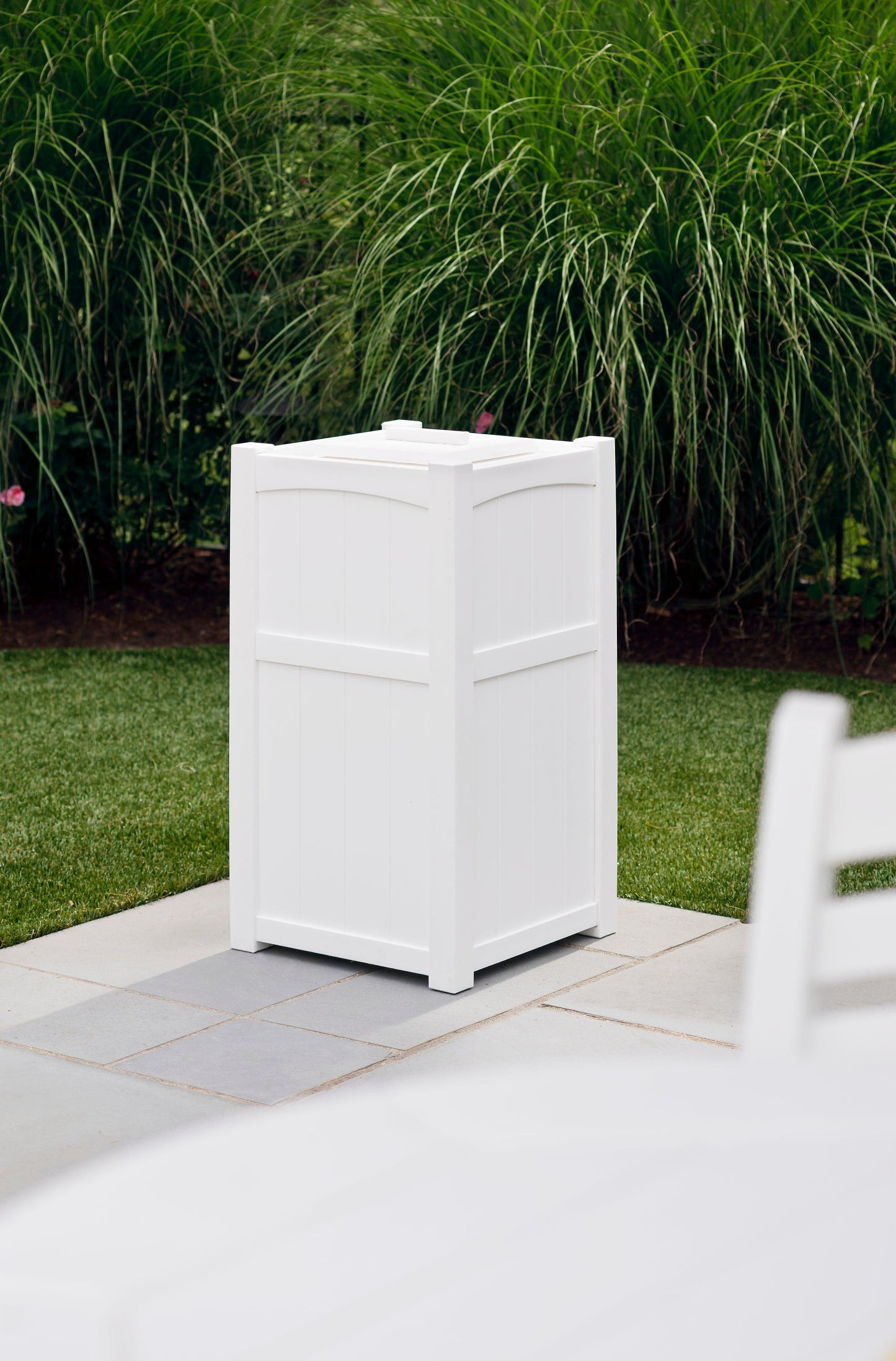 Seaside Casual Recycled Plastic Wickford Residential Trash Receptacle - LEAD TIME TO SHIP 2 TO 4 WEEKS