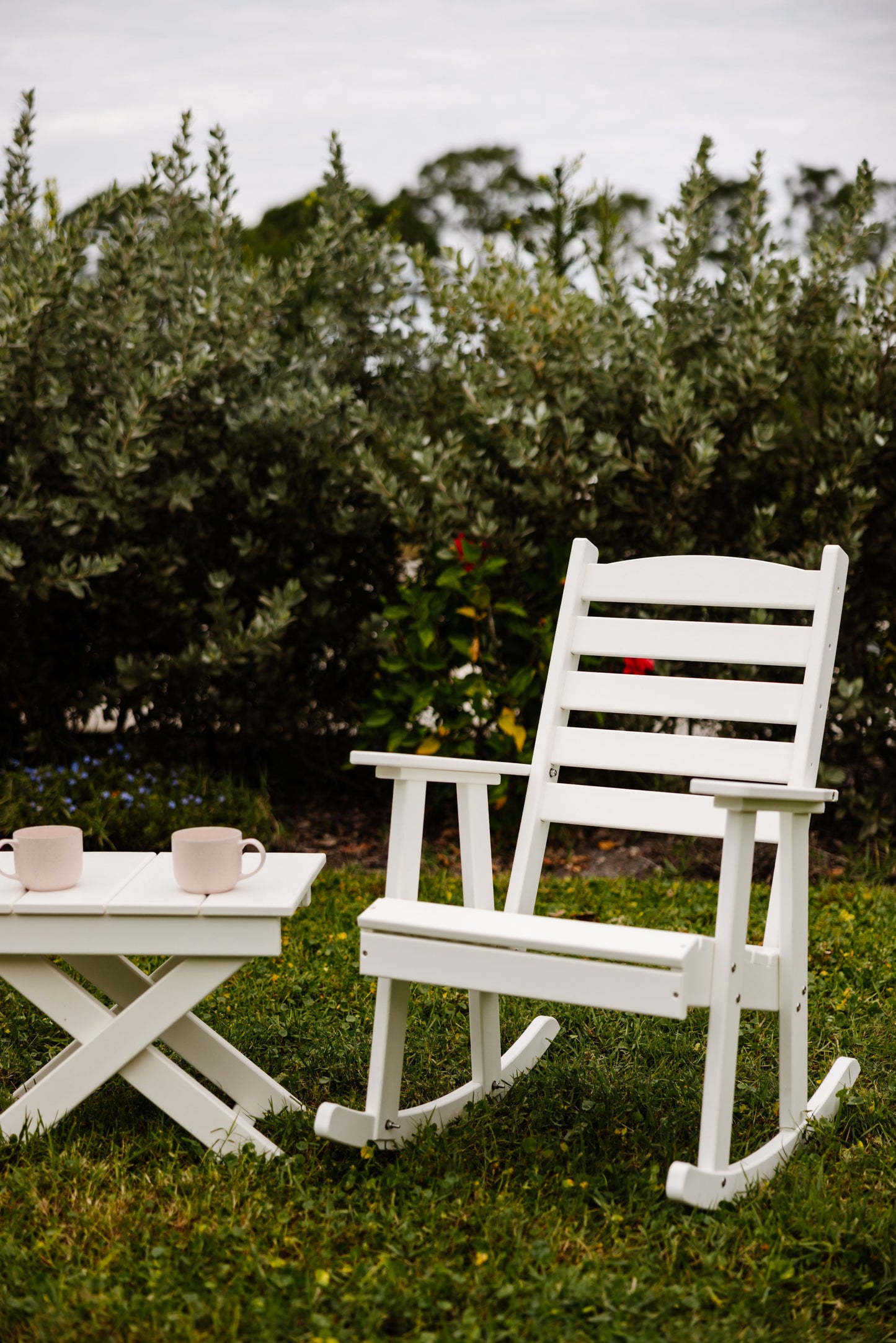 Polybird P77 Slat Back Rocking Chair - LEAD TIME TO SHIP 5 BUSINESS DAYS OR LESS