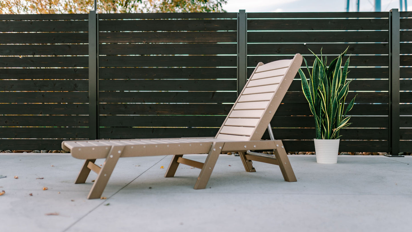 Polybird P70 Chaise Lounge - LEAD TIME TO SHIP 7 BUSINESS DAYS OR LESS