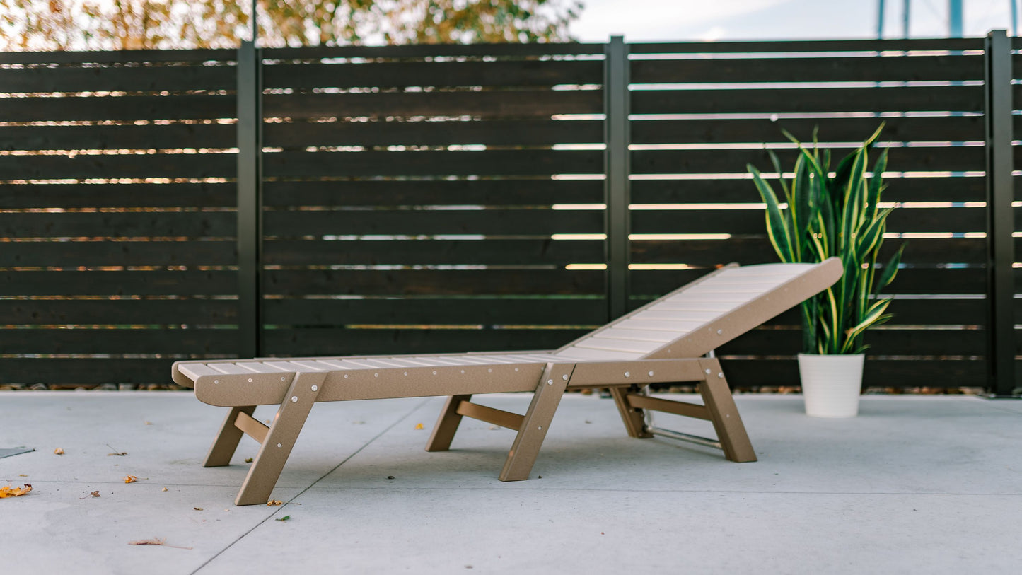 Polybird P70 Chaise Lounge - LEAD TIME TO SHIP 7 BUSINESS DAYS OR LESS