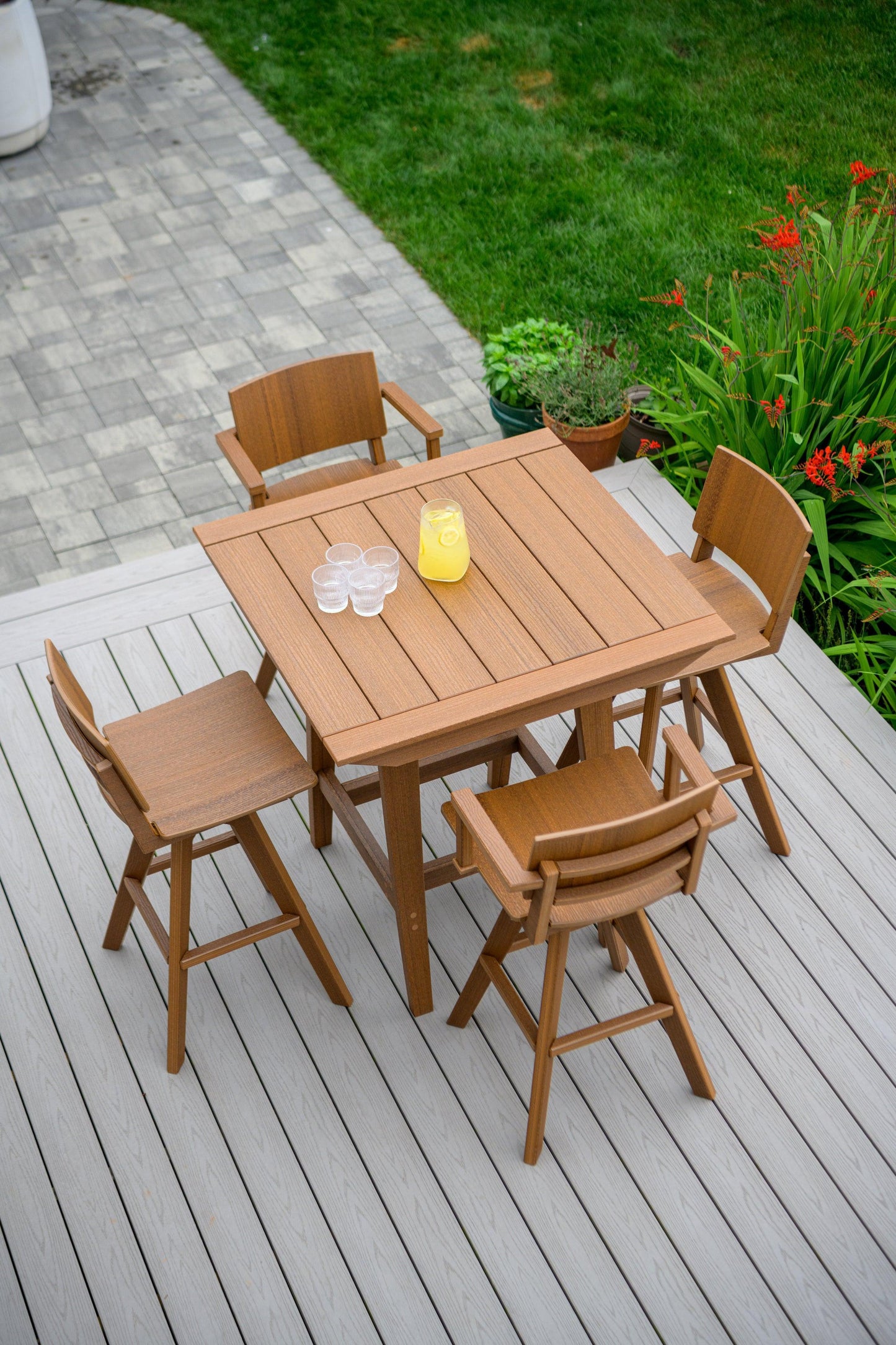Seaside Casual Recycled Plastic MAD Bar Table 40" x 40" (BAR HEIGHT) - LEAD TIME TO SHIP 2 TO 4 WEEKS