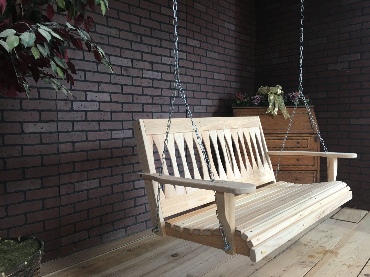 LA Swings Inc 4ft Diamond Back Porch Swing - LEAD TIME TO SHIP  (UNFINISHED 7 BUSINESS DAYS) - (FINISHED 15 BUSINESS DAYS)