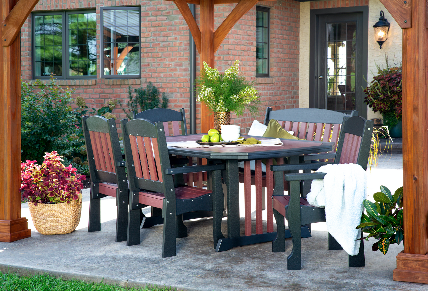 Patiova Recycled Plastic 4'x6' English Garden Dining Table - LEAD TIME TO SHIP 3 WEEKS