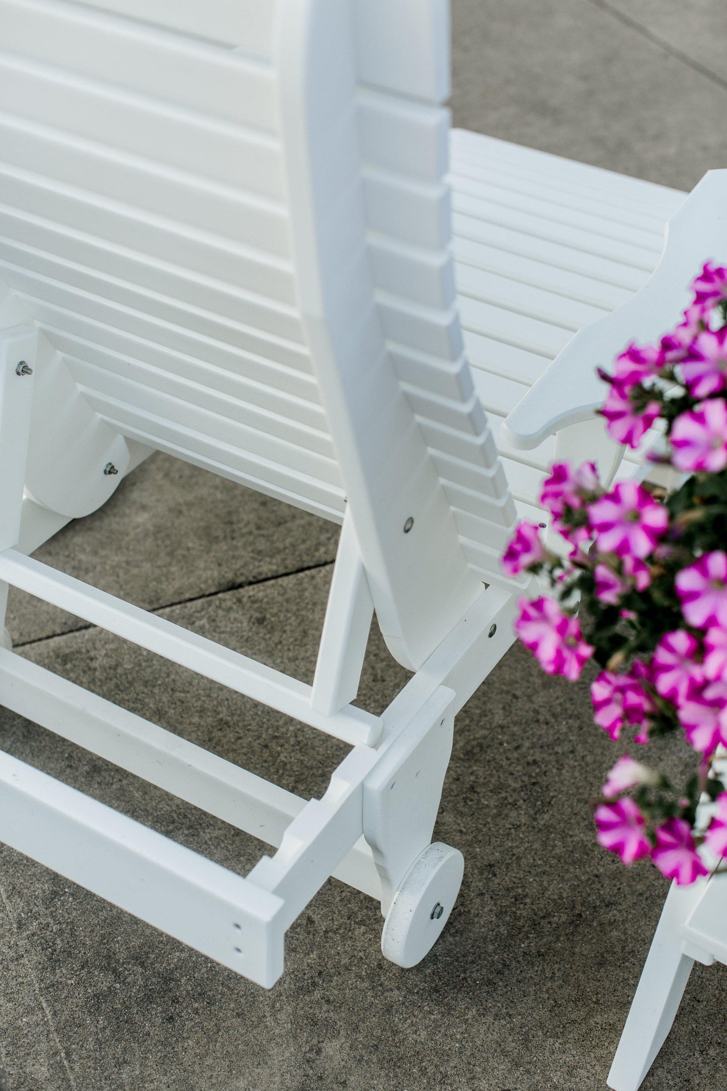 poly heritage chaise lounge white rear view