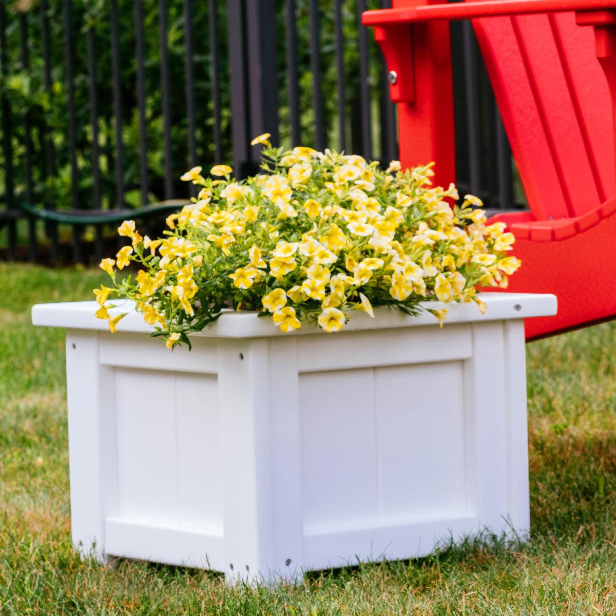 LuxCraft Recycled Plastic Classic 15" Square Planter - LEAD TIME TO SHIP 3 TO 4 WEEKS