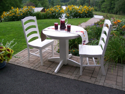 A&L Furniture Recycled Plastic 3 Piece Round Dining Table Set - White
