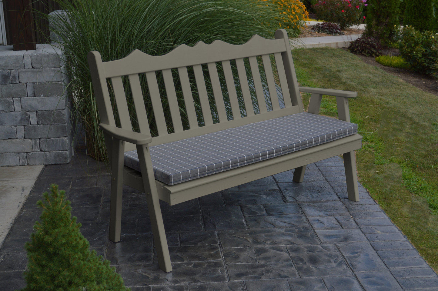 A&L Furniture Co. Yellow Pine 5' Royal English Garden Bench - LEAD TIME TO SHIP 10 BUSINESS DAYS