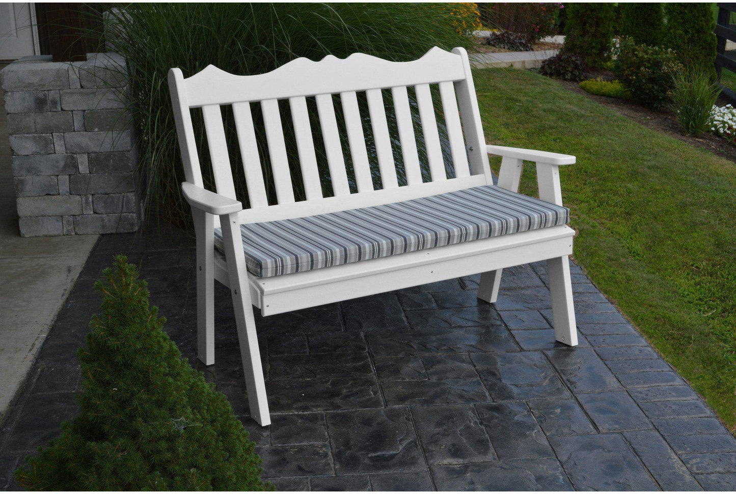 Outdoor Bench - A&L Furniture Company Recycled Plastic 4' Royal English Garden Bench